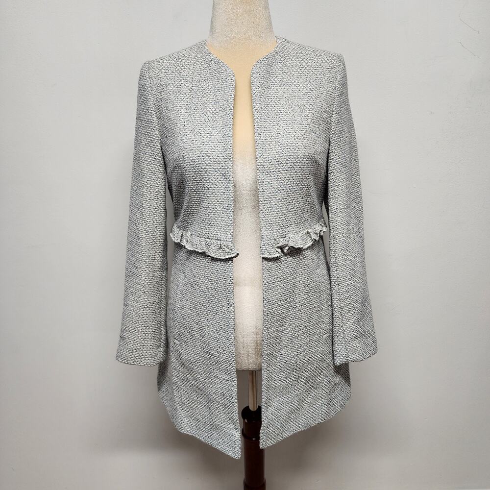 F&F Womens Tweed Long Coat Size 2 Cream Gray Ruffle Waist Open Front City Chic